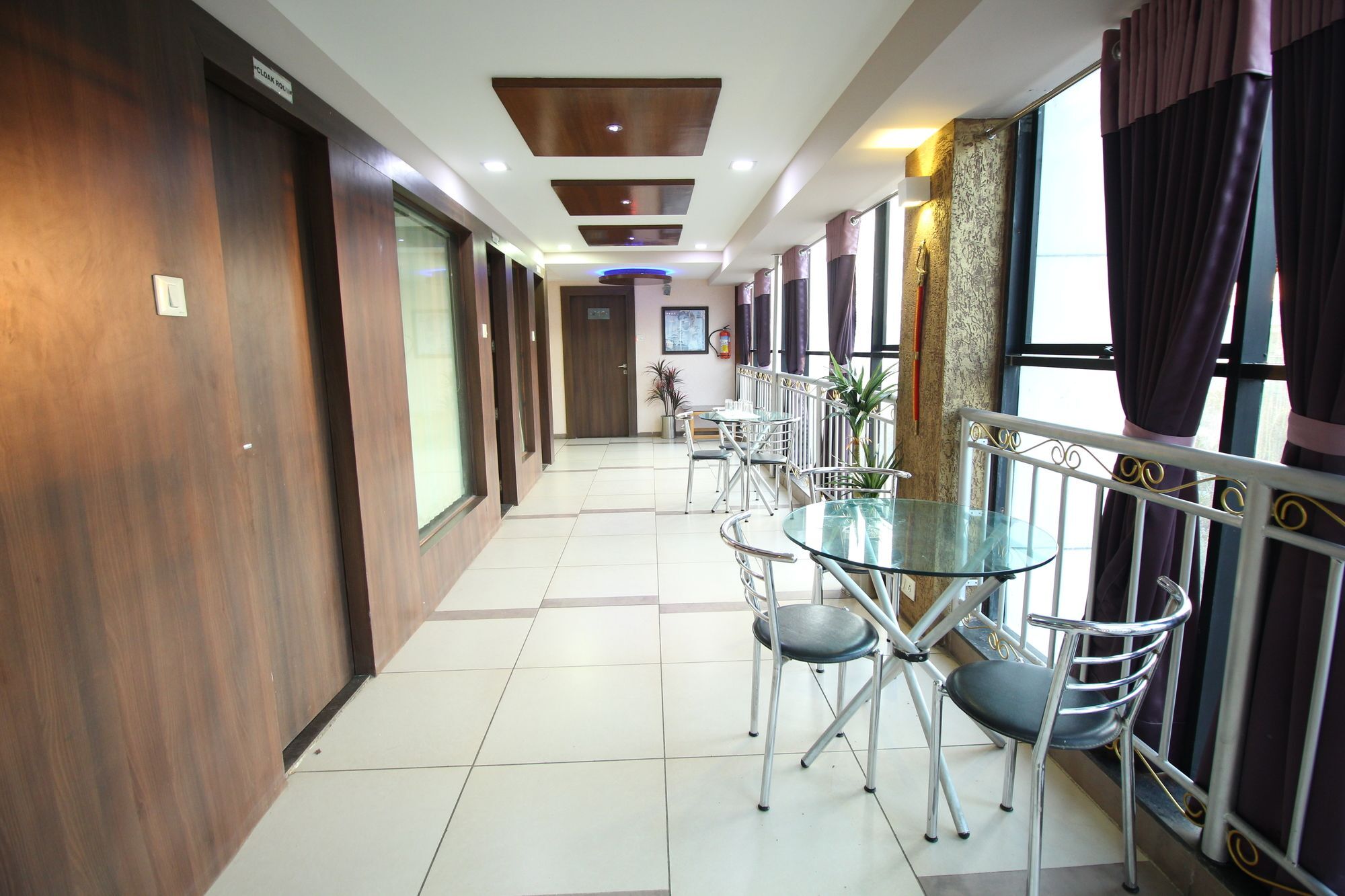Oyo 4161 Hotel Shailly Inn Ahmedabad Luaran gambar