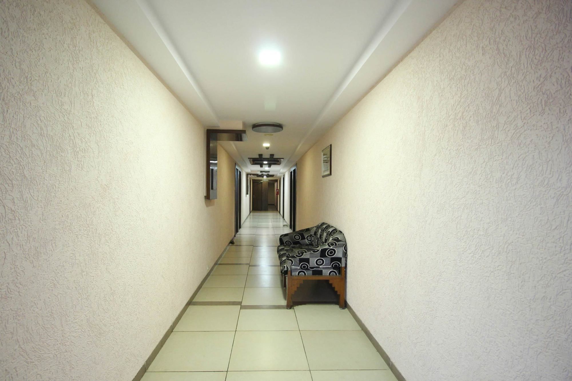 Oyo 4161 Hotel Shailly Inn Ahmedabad Luaran gambar