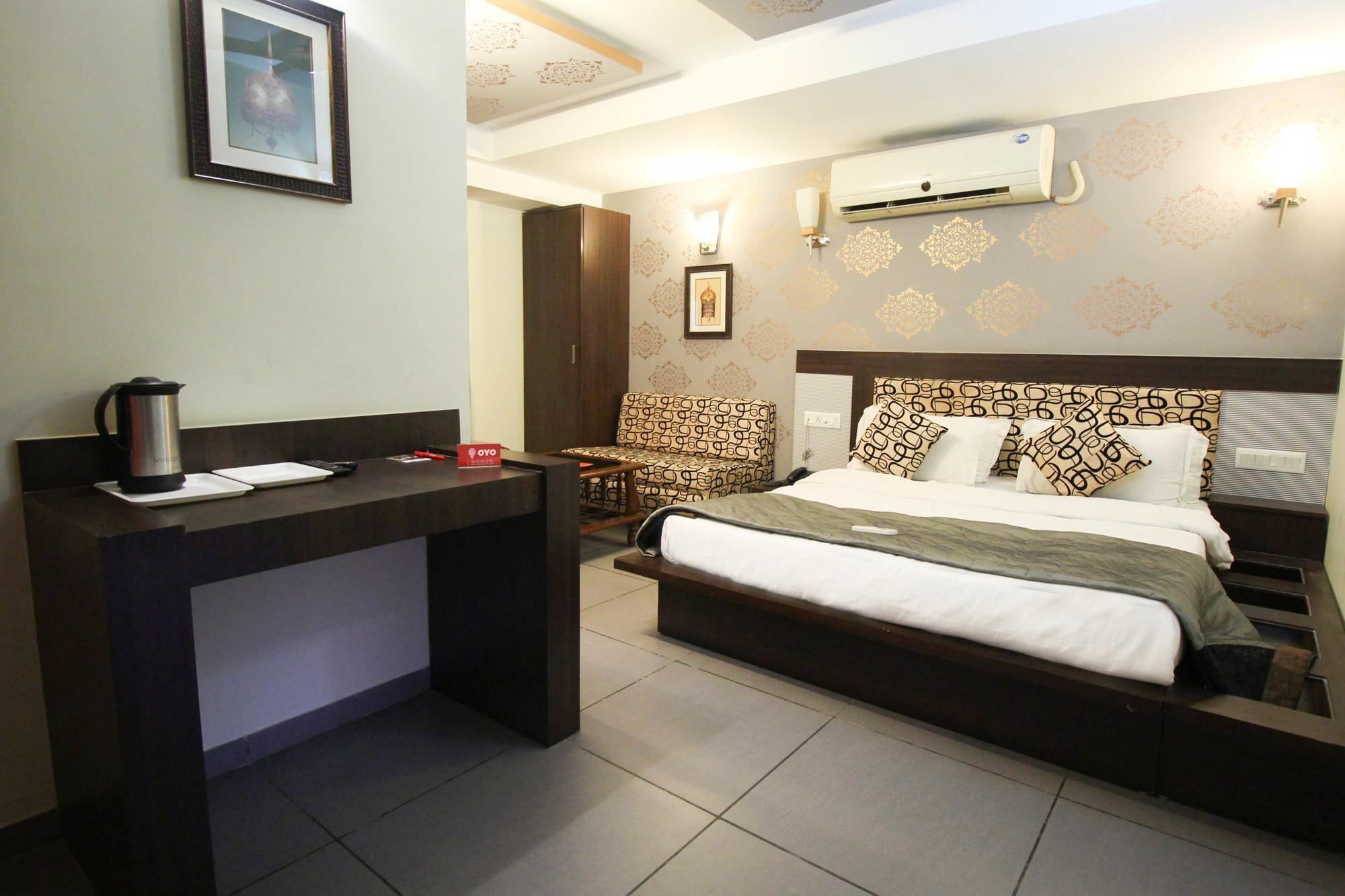 Oyo 4161 Hotel Shailly Inn Ahmedabad Luaran gambar